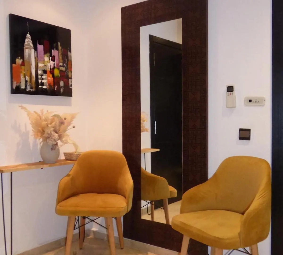 Lägenhet Belle Appartement In Gueliz Marrakesh